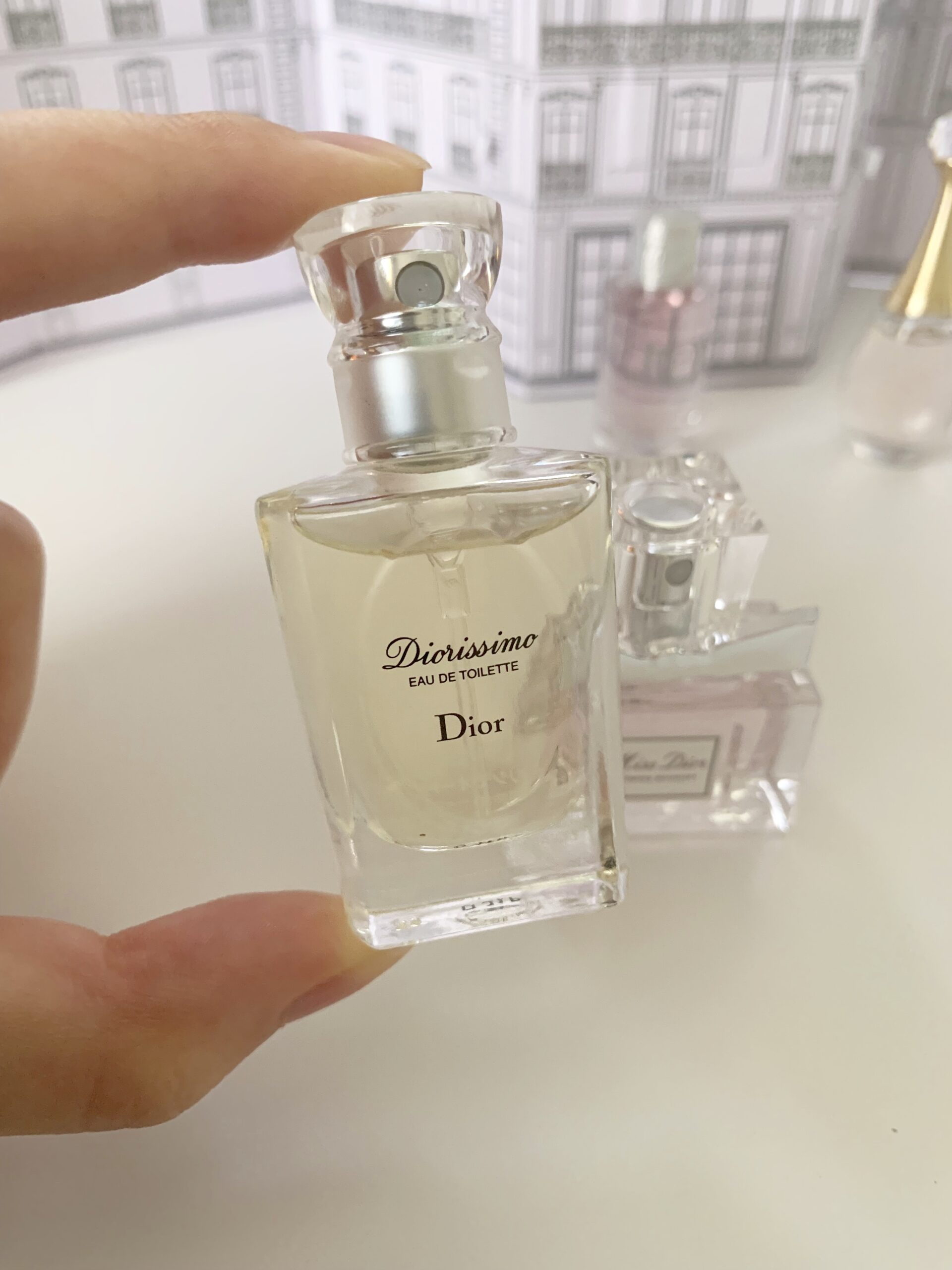 Diorミニ香水モンテーニュコフレのレビュー！小さすぎ？香りは 