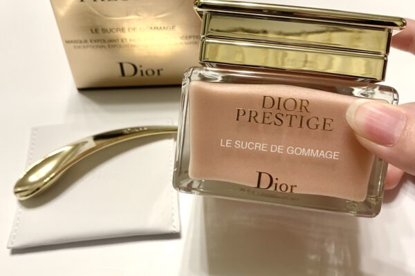 【レビュー記事】Dior毛穴の汚れと古い角質をゴッソリ取る！プレステージルゴマージュスクラブの効果が凄かった【使い方・口コミ・ディオール】
