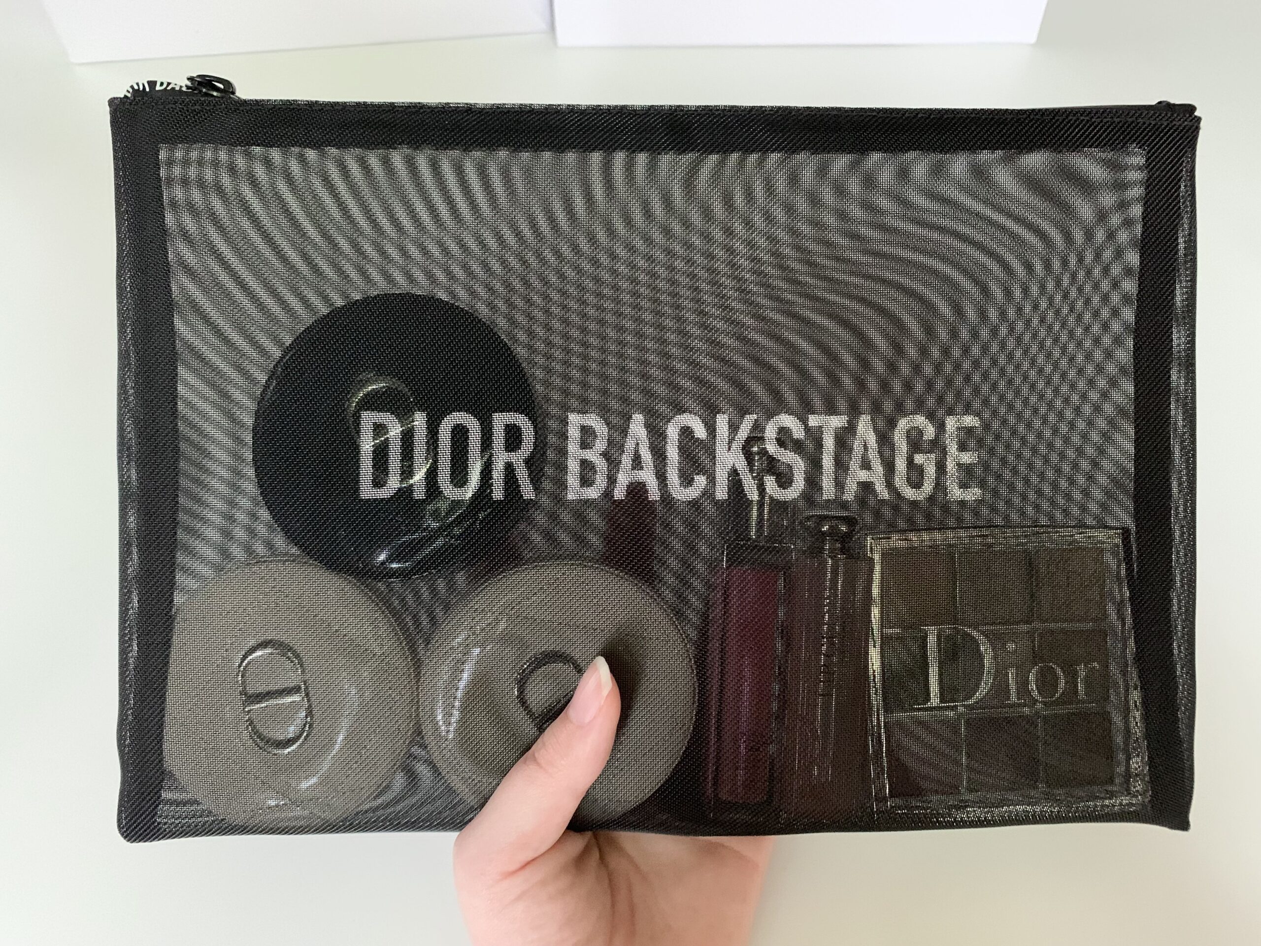 新品 DIOR ノベルティー メッシュ ポーチ ブラック ブランド 黒